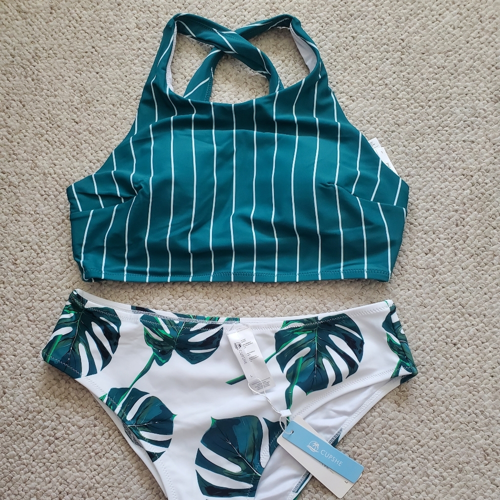 NEW Women's Cupshe 2pc high-waisted swim